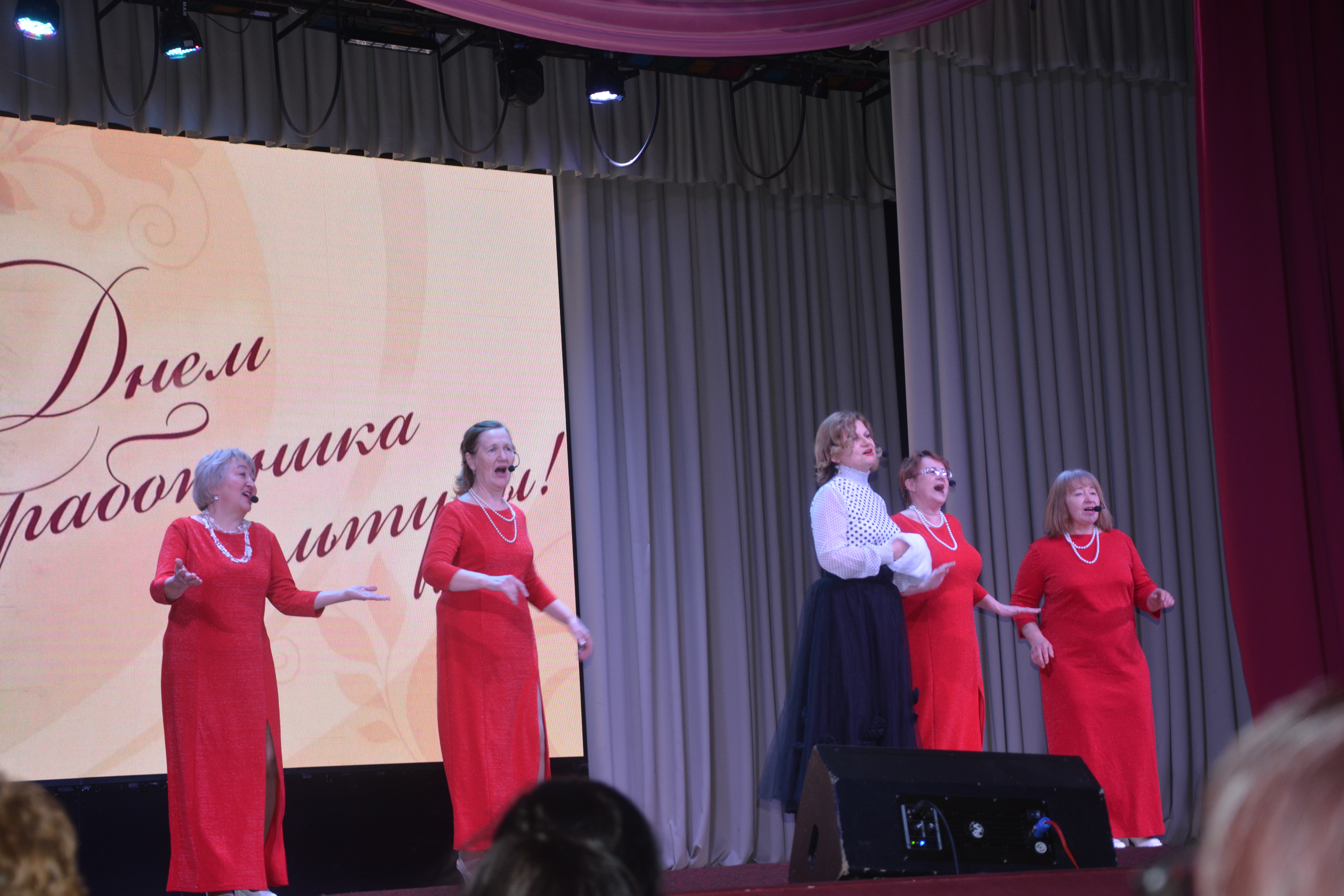 Күңелдәргә дәрт өҫтәүселәр байрамы