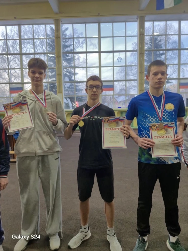 Төрлө ярыш төрҙәрендә ярыштылар