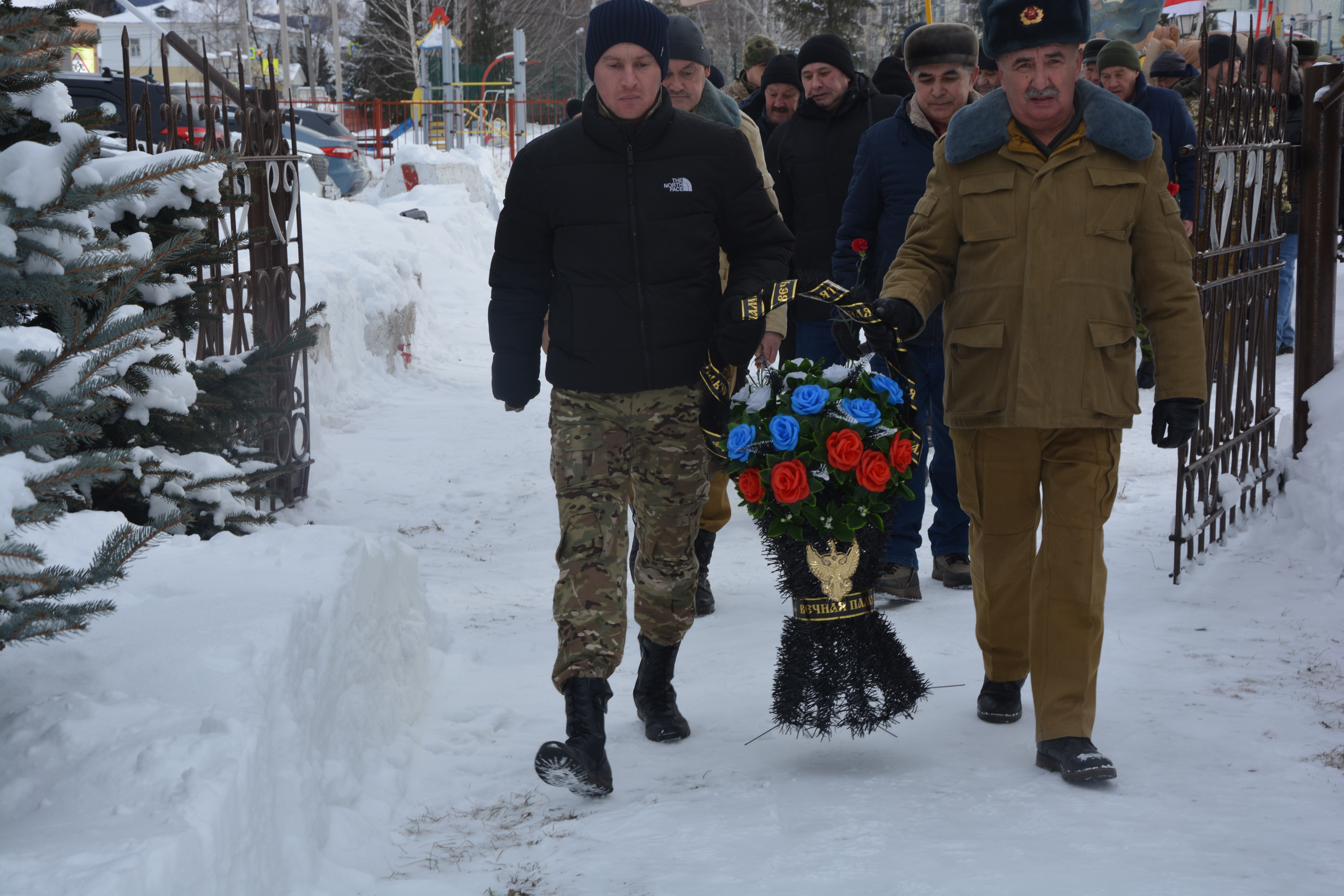 Афғанстандан совет ғәскәрҙәрен сығарыуҙың 37 йыллығы билдәләнде