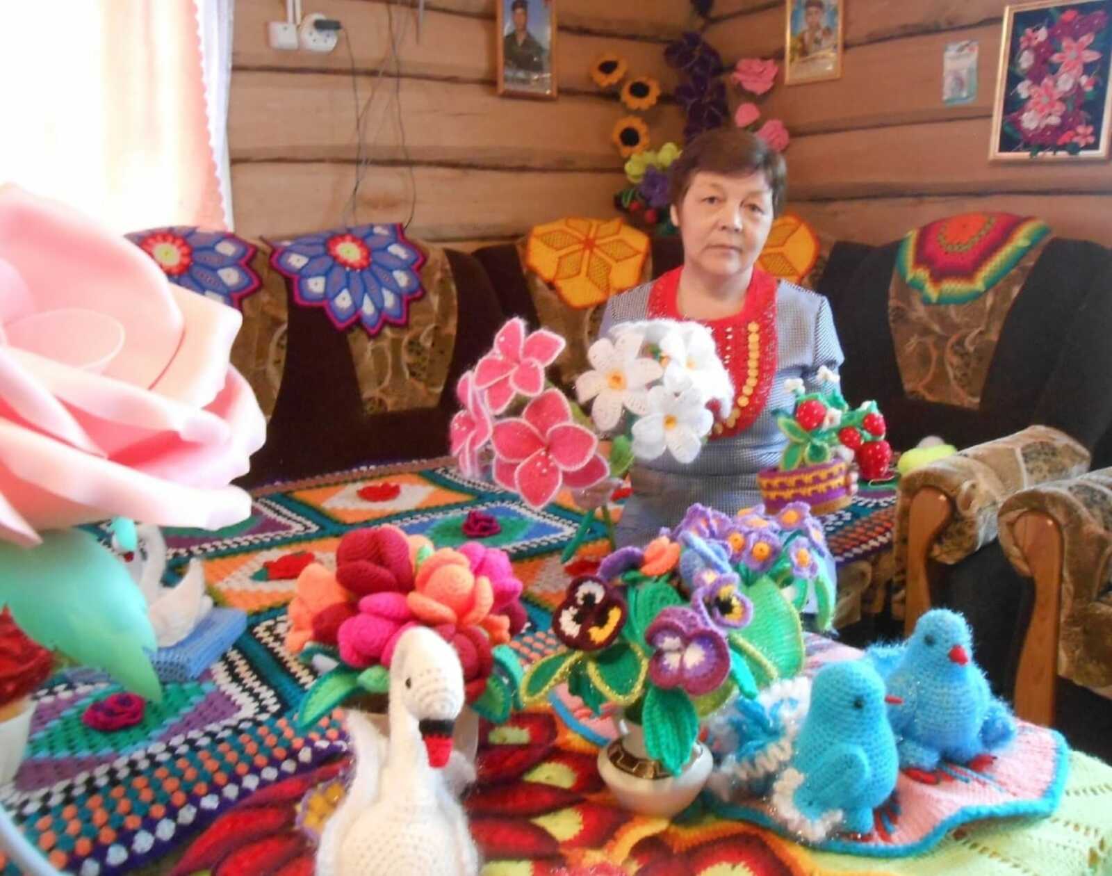 Эштәренән күҙҙәр ҡамаша