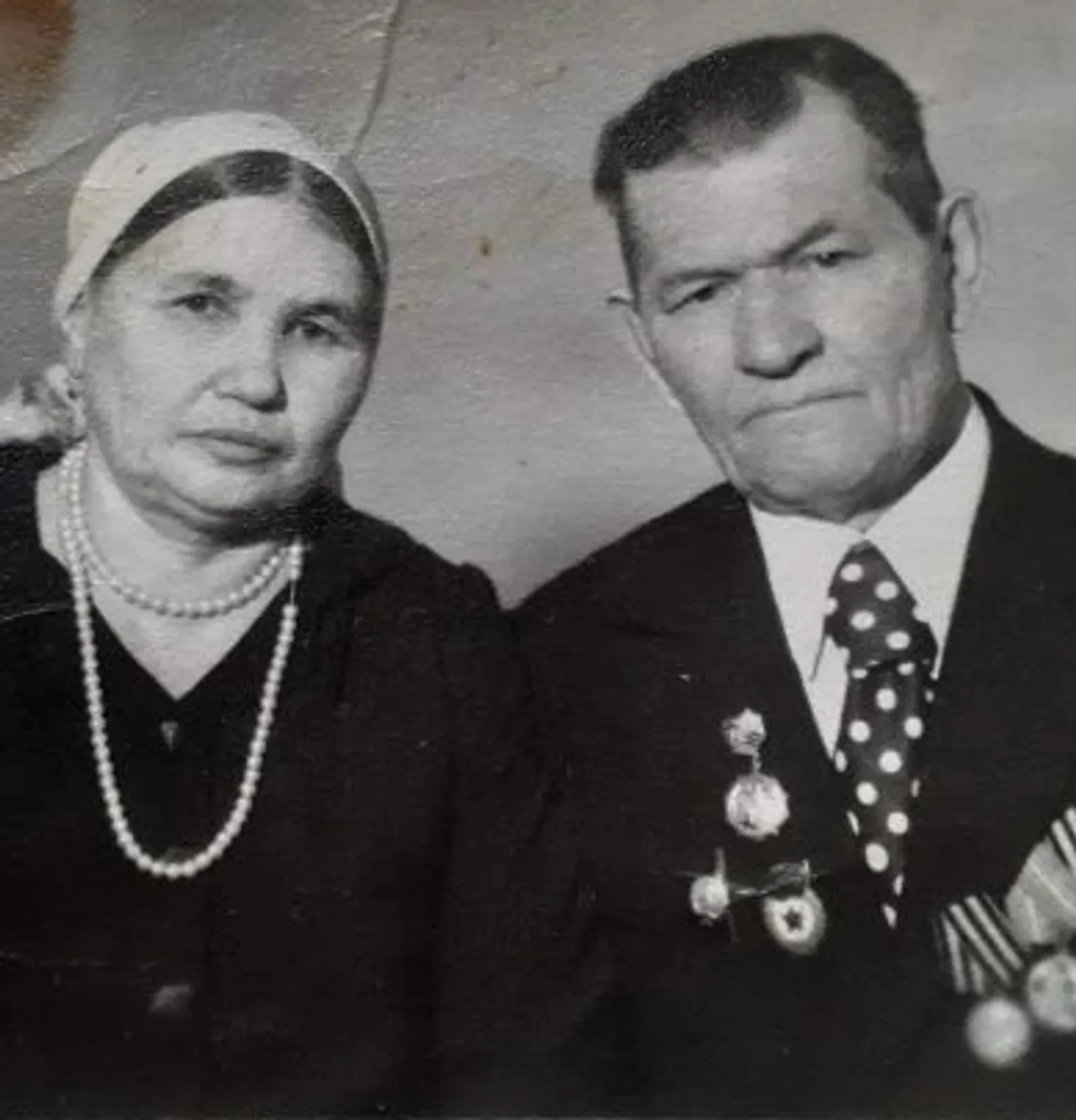 Ҡыҙыл Йондоҙ орденлы бабайым