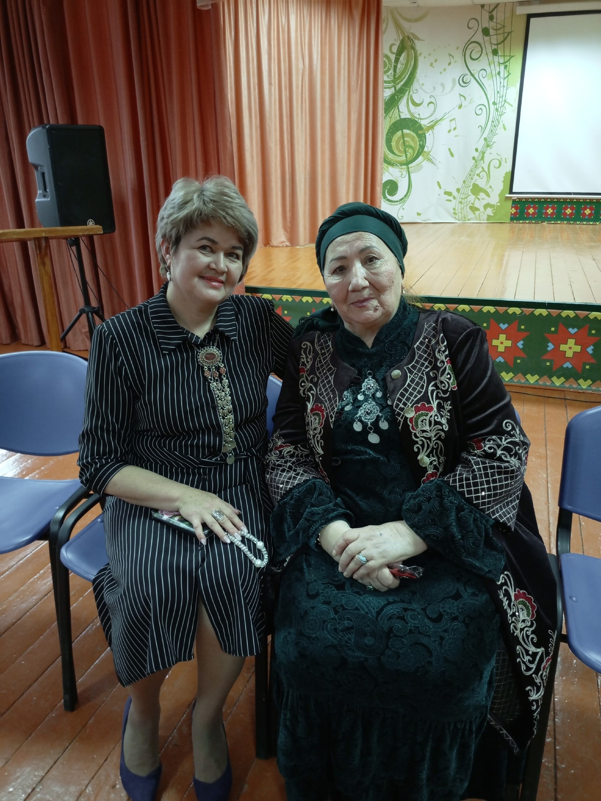 “Рух һәм илһам бүләк итеүселәр”