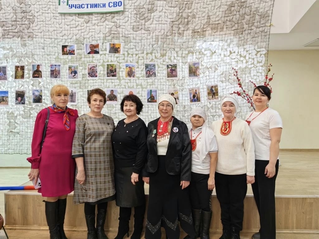 Ауылыбыҙ ирекмәндәре еңеүгә өлөш индерә