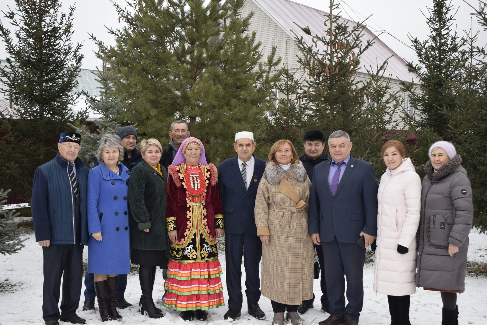 Халыҡ мәнфәғәтендәге эш дауамлы булһын