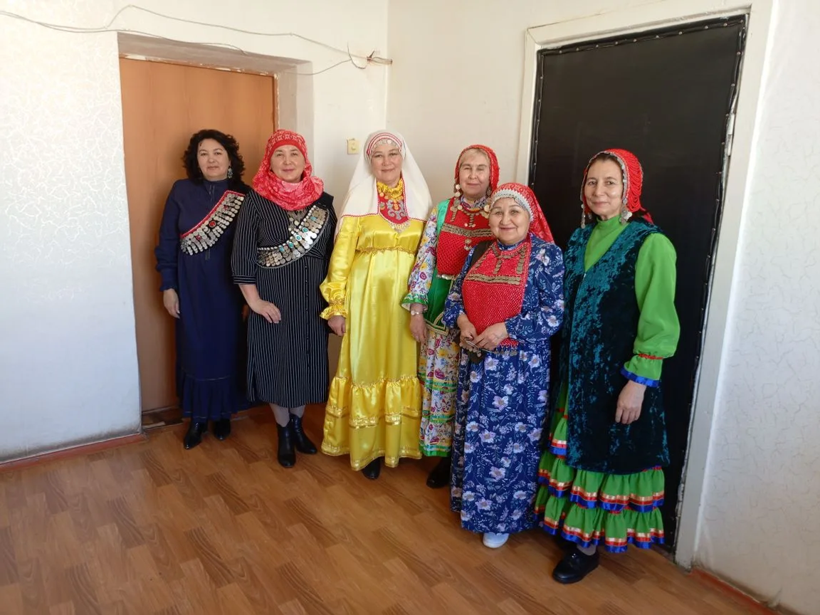 “Табын”дар бергәләп диктант яҙҙы