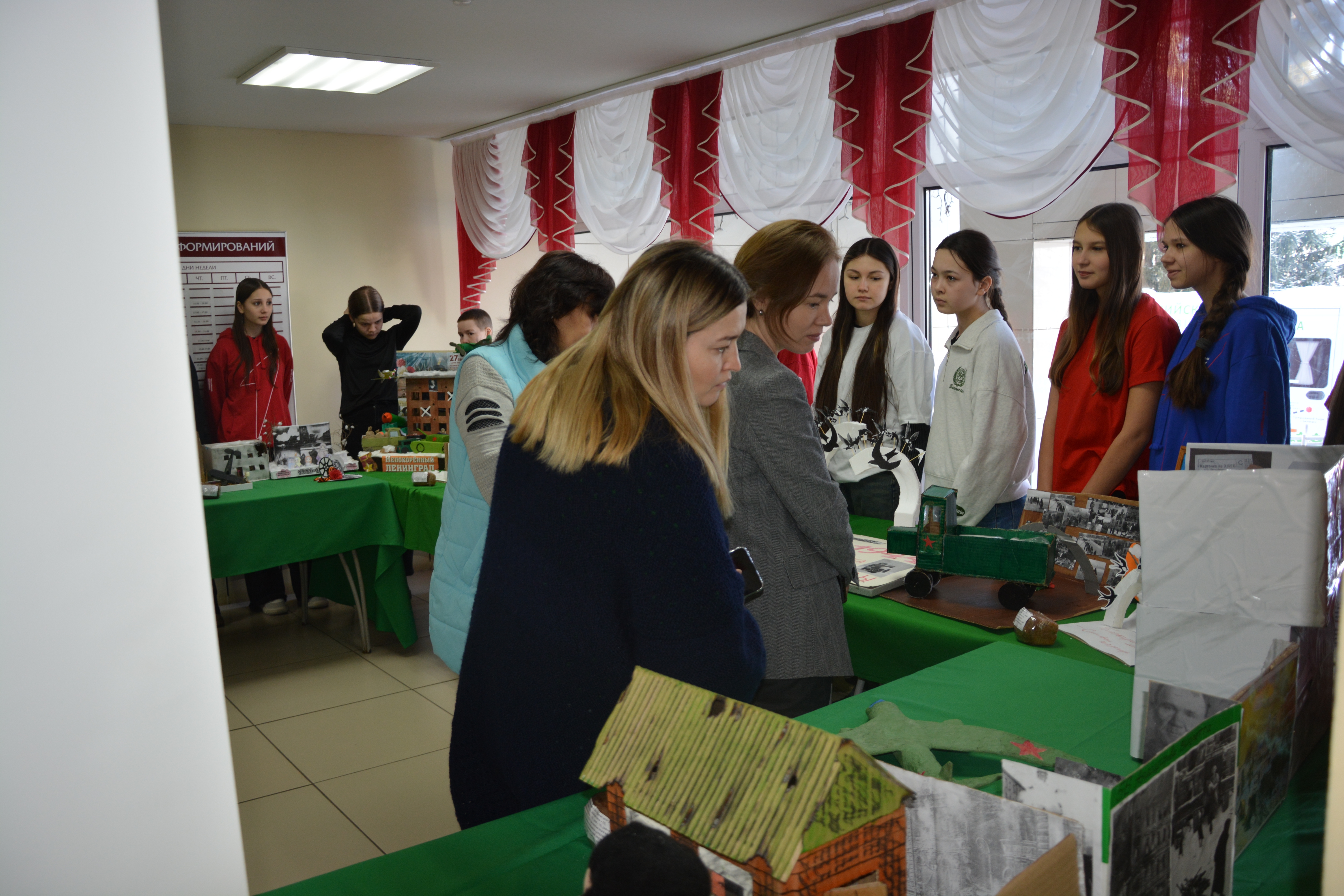 Ленинград блокадаһын иҫкә алып...