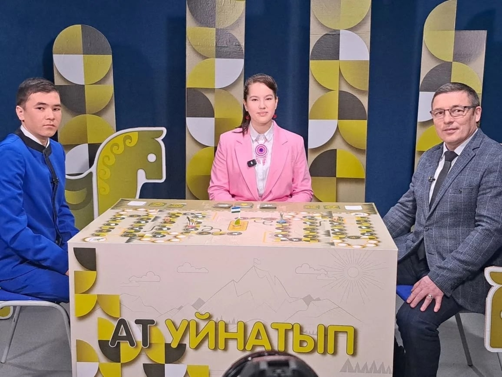 Афарин, Искәндәр!