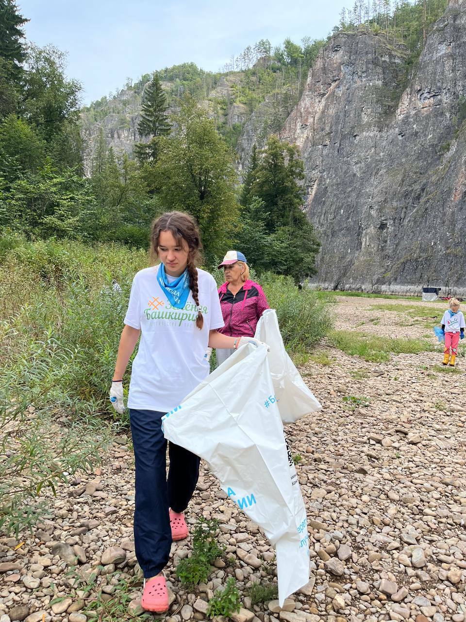 Йылға-урмандарыбыҙ таҙа булһын