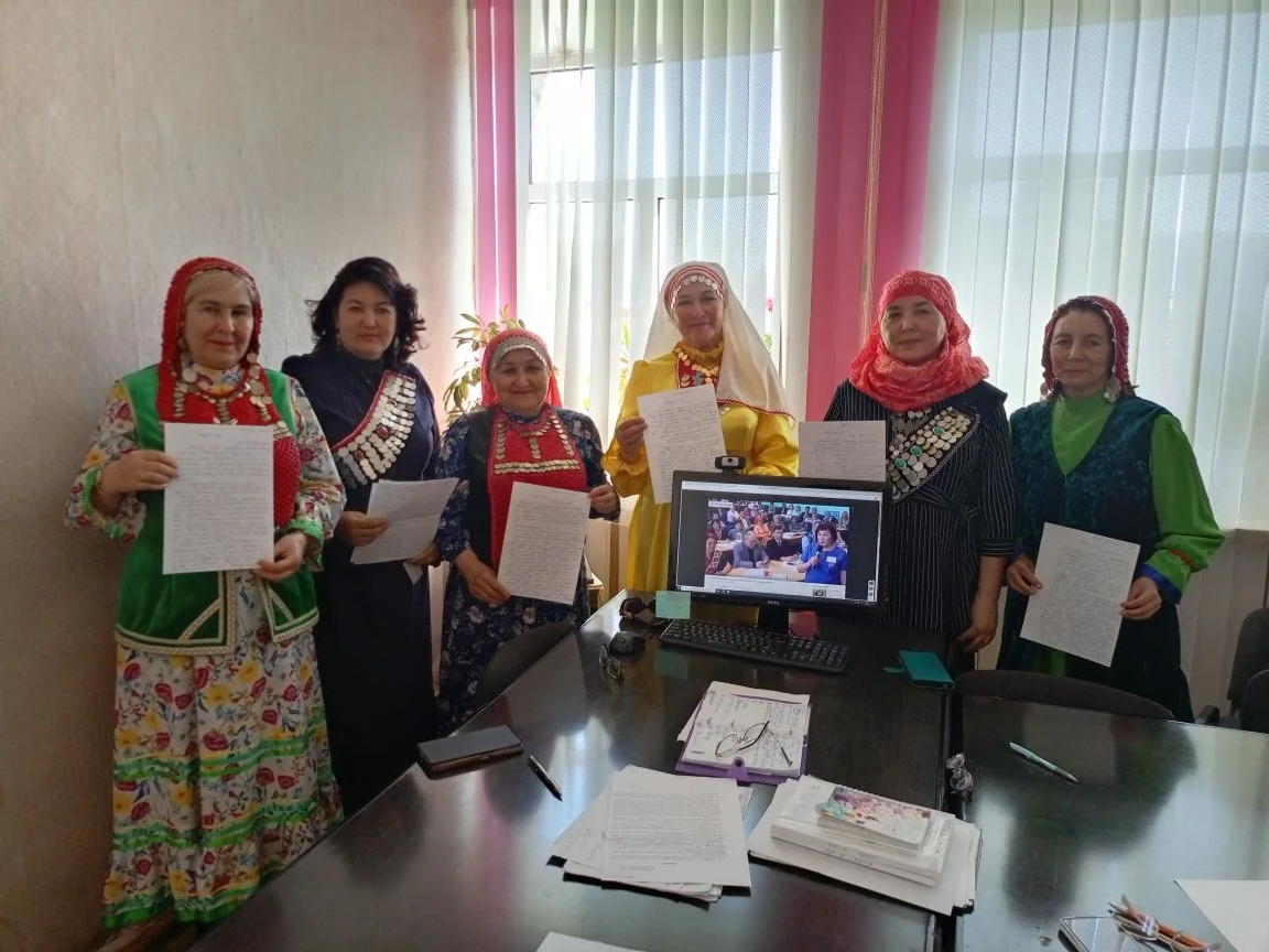 “Табын”дар бергәләп диктант яҙҙы