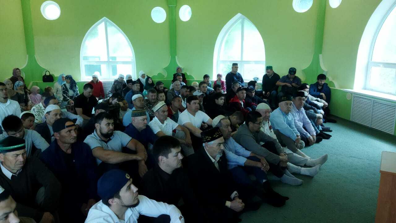 Йорт-илебеҙ тыныс, имен булһын!