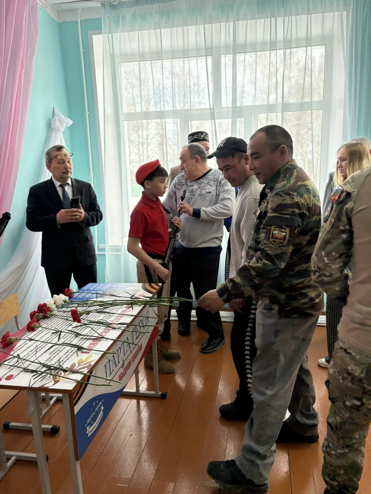 “Герой партаһы” асылды