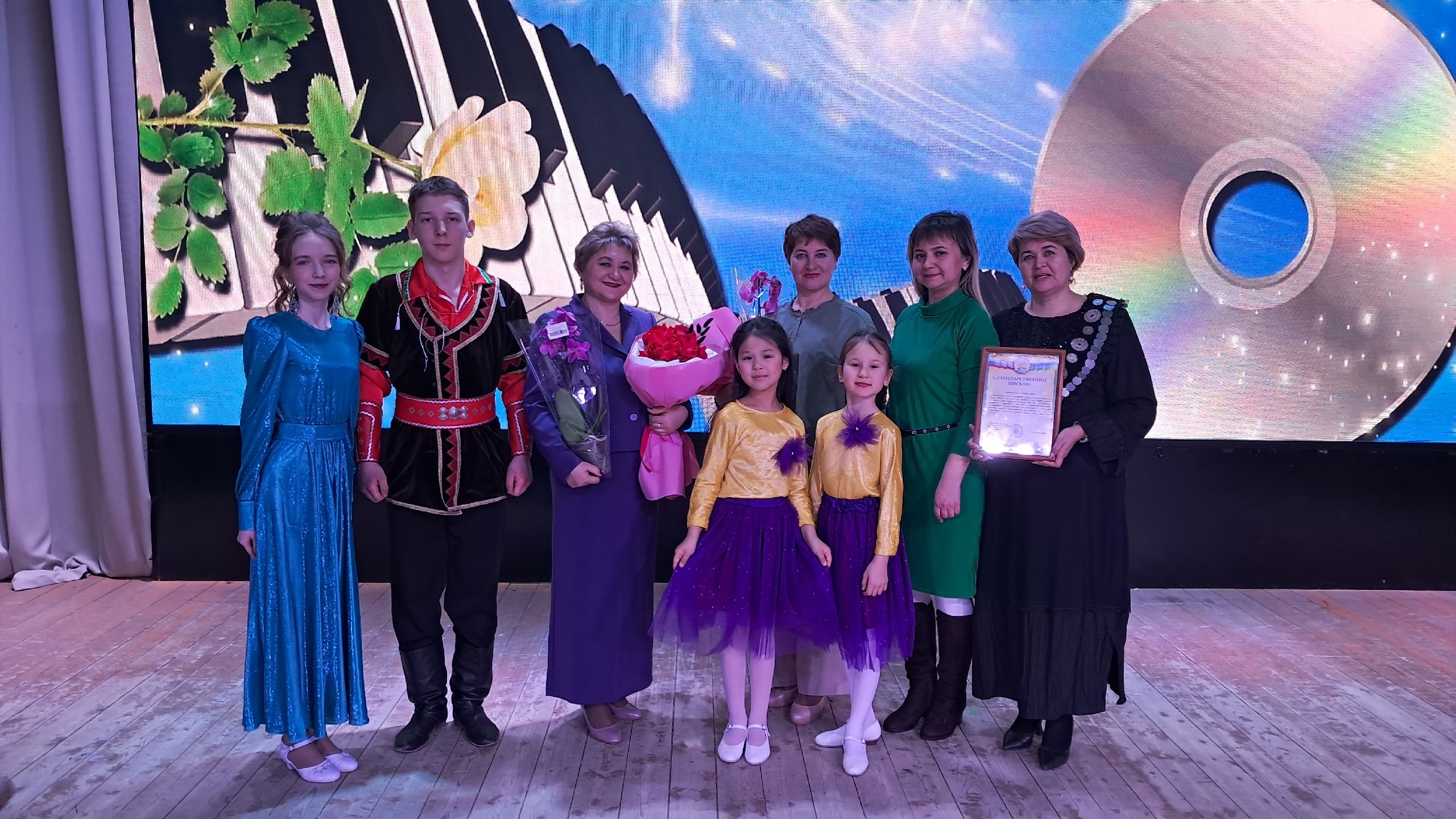 Моң, Илһам һәм Рух байрамы булды