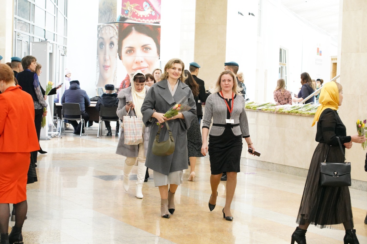 Глава Башкирии поздравил женщин республики с Международным женским днём